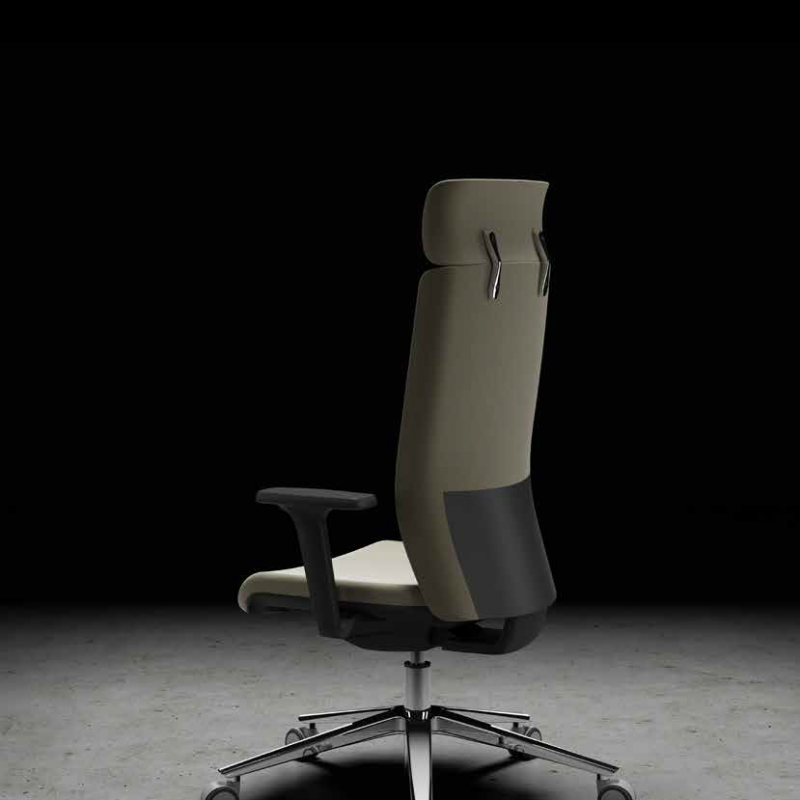 Bari, sillón de dirección